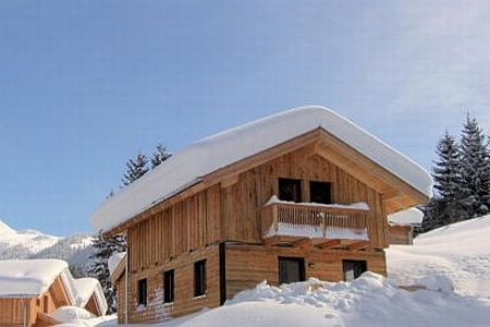 PR/Pressemitteilung: Châlet-Urlaub in der Heimat des Serien-Weltcupsiegers