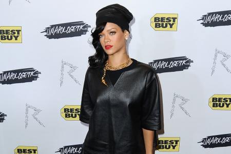 Rihanna reist Chris Brown hinterher