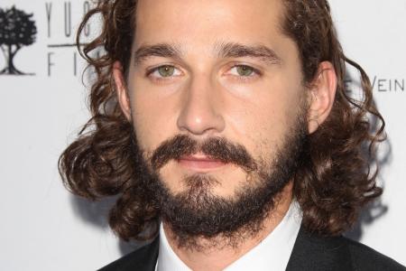 Shia LaBeouf ist wieder Single