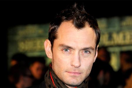 Jude Law bemitleidet junge Stars