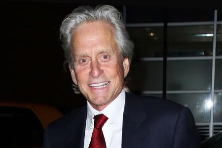 Michael Douglas unterstützt Sohn vor Gericht