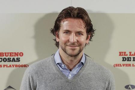 Bradley Cooper lebt 'sehr normal'