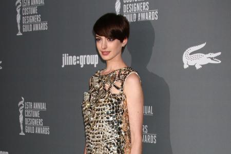 Anne Hathaway bald 'My Fair Lady'?