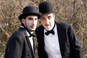 PR/Pressemitteilung: Premiere 8.8.: WARTEN AUF GODOT