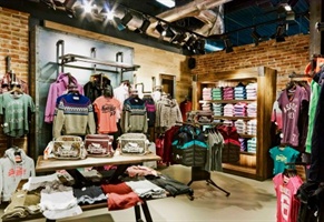 PR/Pressemitteilung: Superdry - Erster Wiener Shop ab jetzt im Donau Zentrum