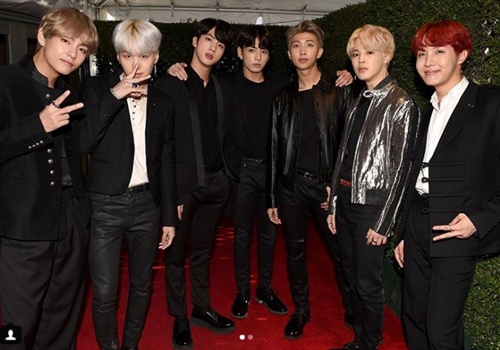 BTS at AMAs! 1/2
